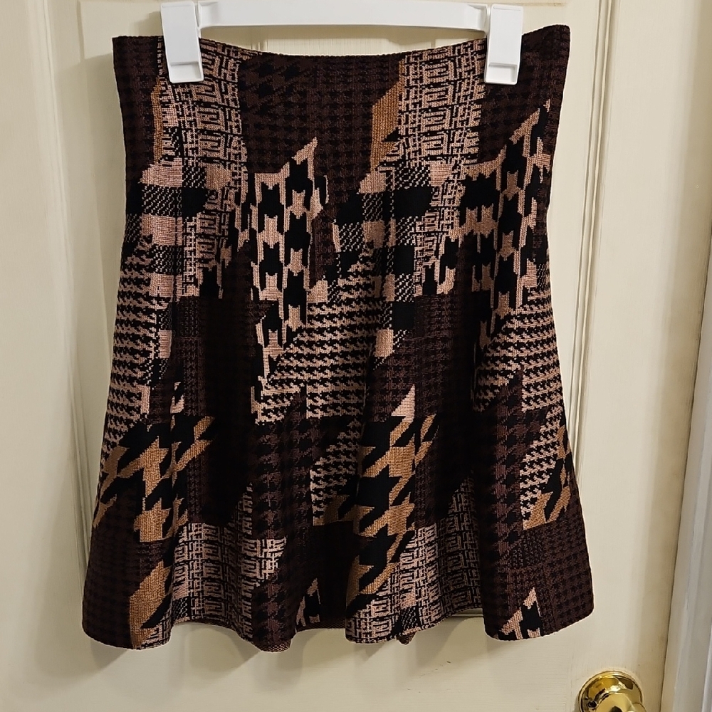 Classic Concept Patite L Stylish Patterned Skirt